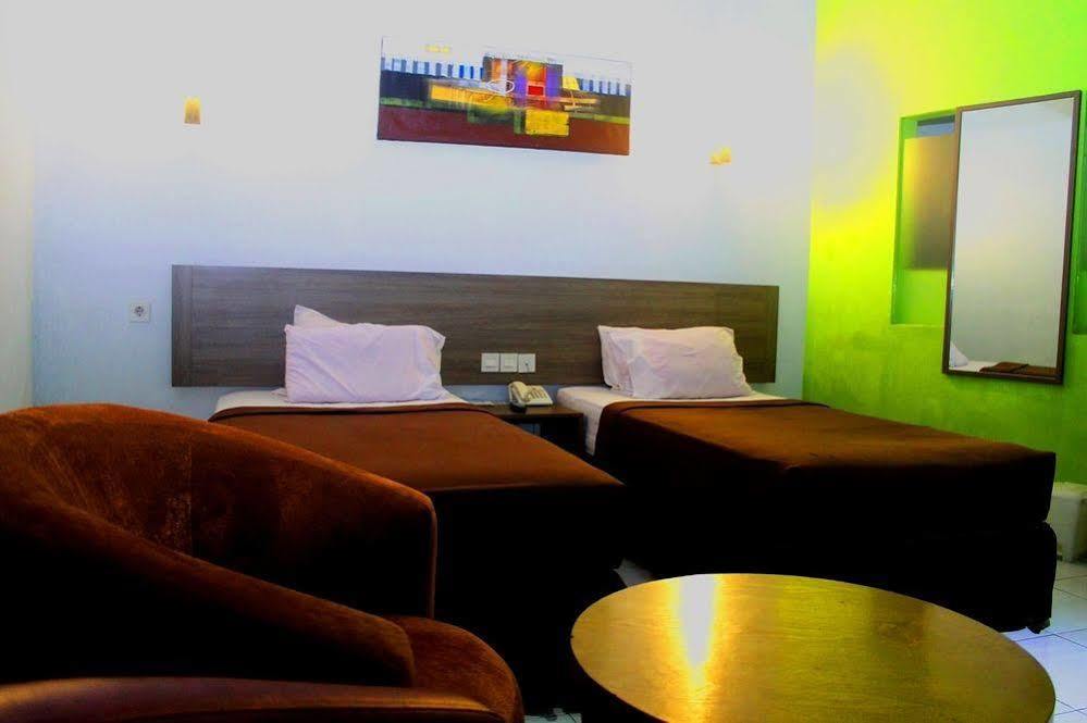 Xtra Hotel Bengkulu Dış mekan fotoğraf