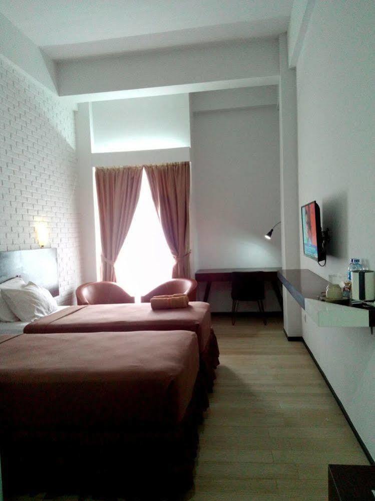 Xtra Hotel Bengkulu Dış mekan fotoğraf
