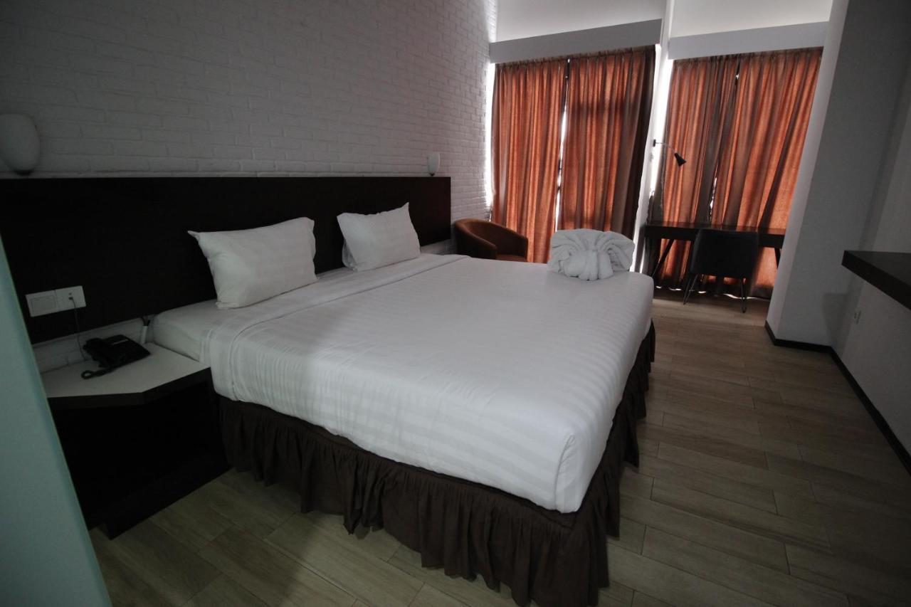 Xtra Hotel Bengkulu Dış mekan fotoğraf